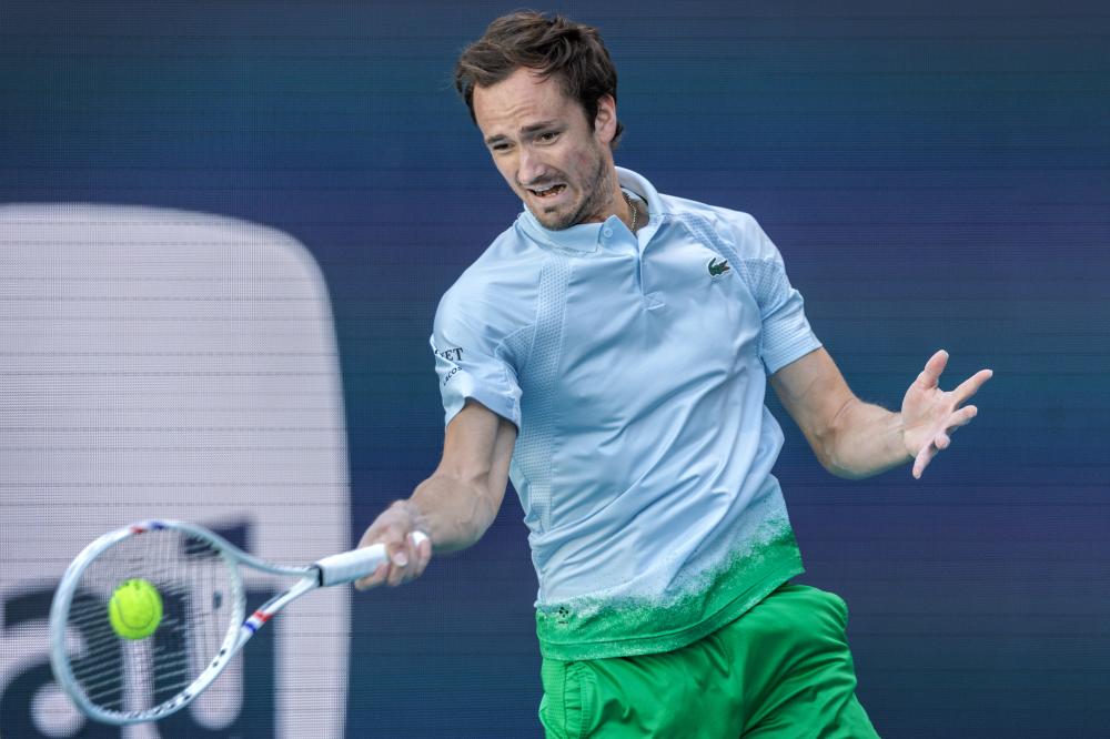 英超战报：西蒙斯传射，里沙利松破门，热刺2-0布伦特福德