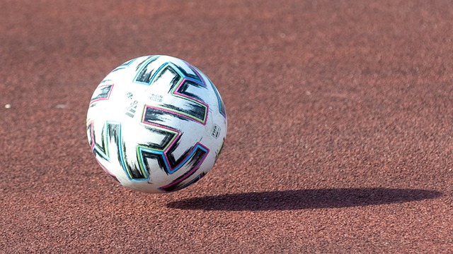 背负悲痛 背负悲痛