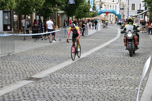 一个时代的 一个时代的